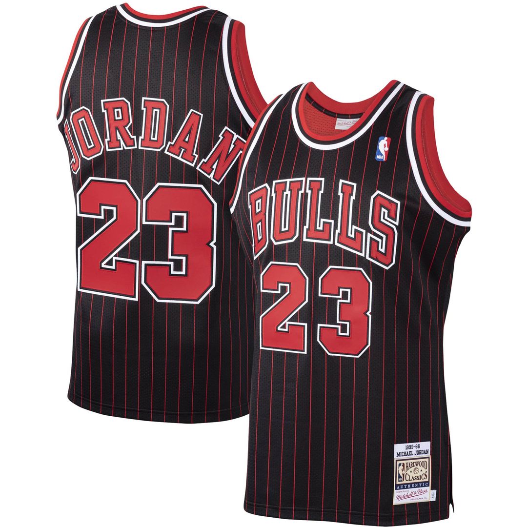 Michael Jordan Chicago Bulls Mitchell & Ness 1997/98 Hardwood Classics Authentic Jersey - White