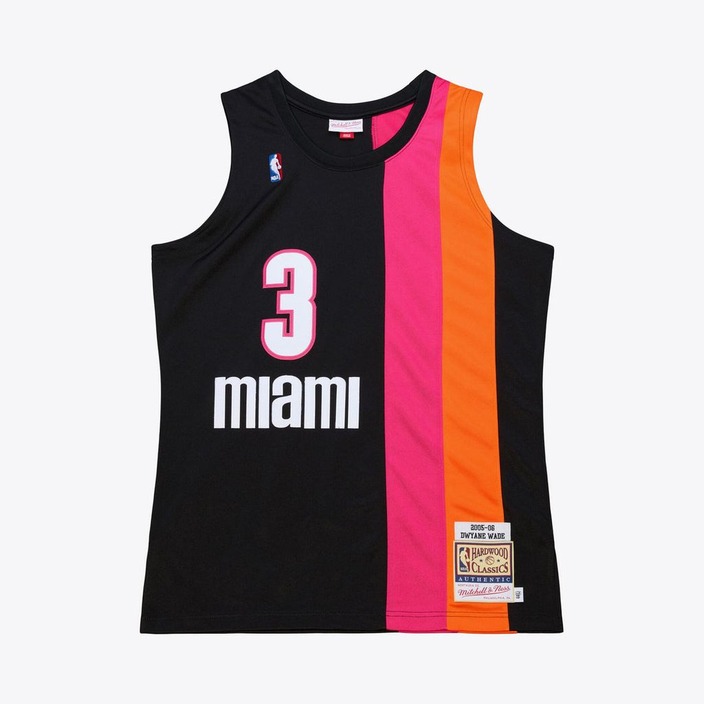 Dwyane Wade Miami Heat Mitchell & Ness 2005-06 Hardwood Classics Authentic Jersey - Black